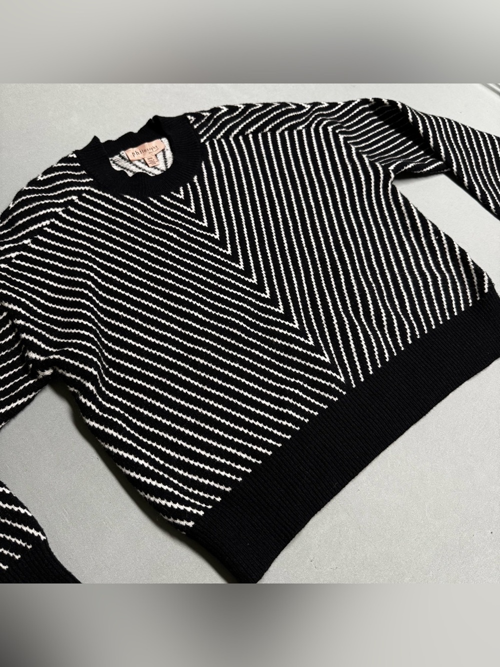 Philosophy Republic Clothing Women's Black & White Striped chunky knit Sweater M